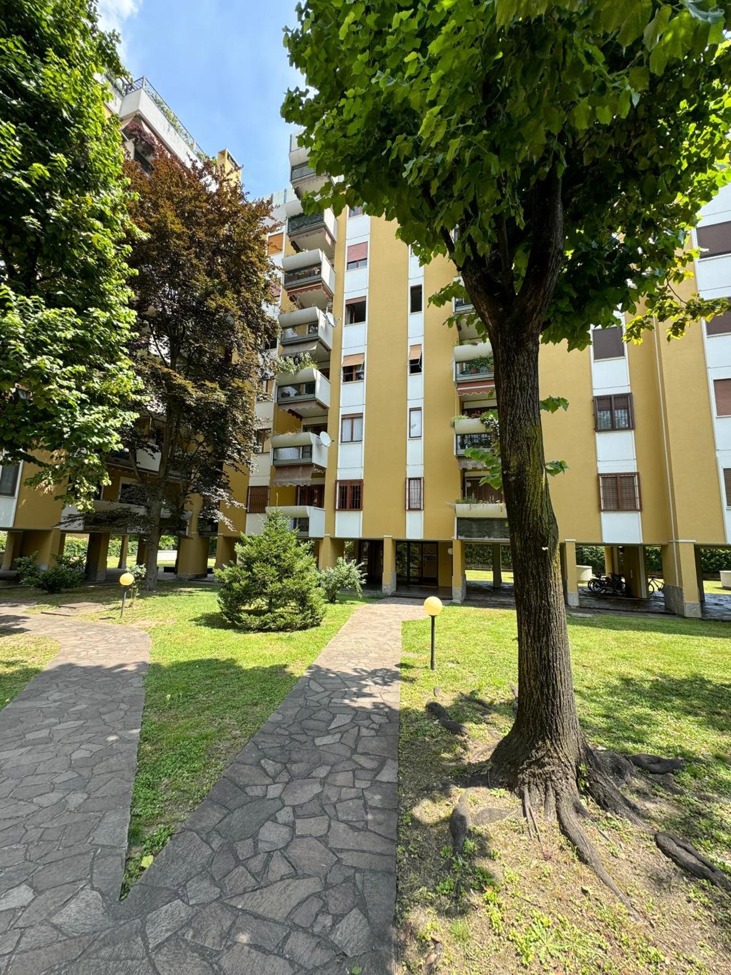Tosi 11 - Exclusive Apartment Milano Dış mekan fotoğraf